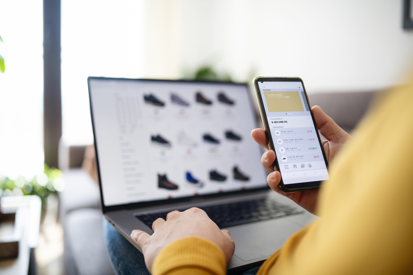 AI-Driven Design Pipeline in E-Commerce